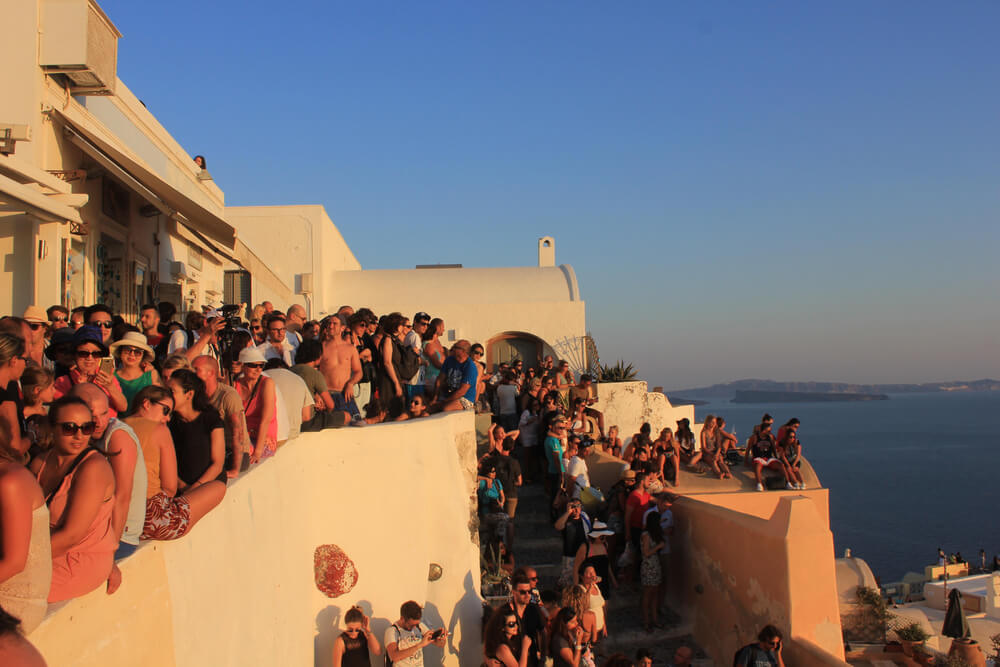 Santorini Crowds Best Time